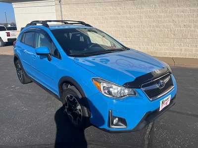 2017 Subaru Crosstrek, $15545. Photo 2