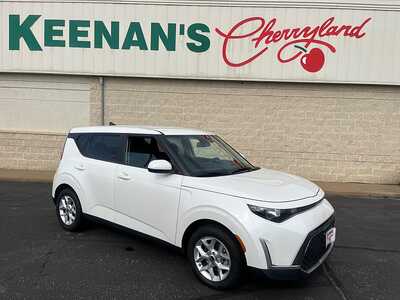 2024 Kia Soul, $17455. Photo 1