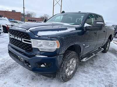2024 RAM 2500 Crew Cab, $39988. Photo 4