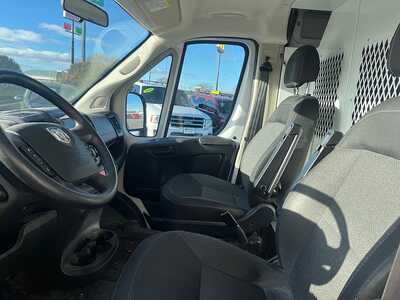 2021 RAM ProMaster Cargo, $21977. Photo 9