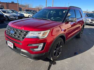 2017 Ford Explorer, $16990. Photo 3