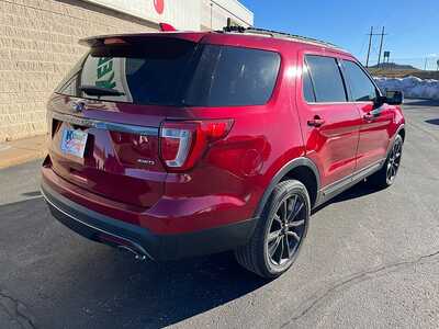 2017 Ford Explorer, $16990. Photo 4
