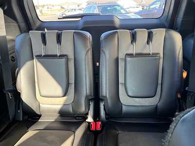 2017 Ford Explorer, $16990. Photo 7