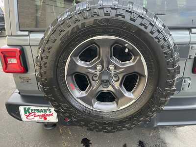 2019 Jeep Wrangler Unlimited, $24899. Photo 10