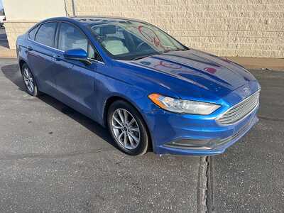 2017 Ford Fusion, $10750. Photo 2