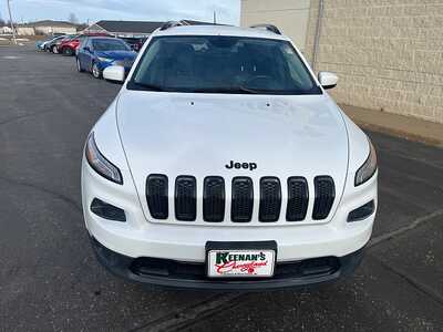 2018 Jeep Cherokee, $13850. Photo 5