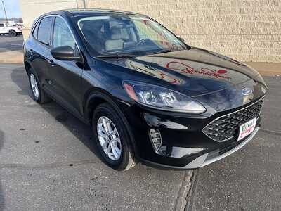 2022 Ford Escape, $19488. Photo 2