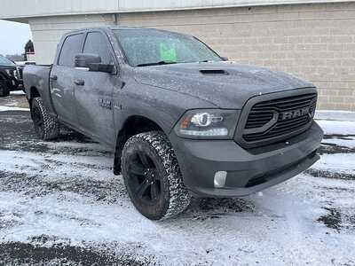 2018 RAM 1500 Crew Cab, $27888. Photo 2
