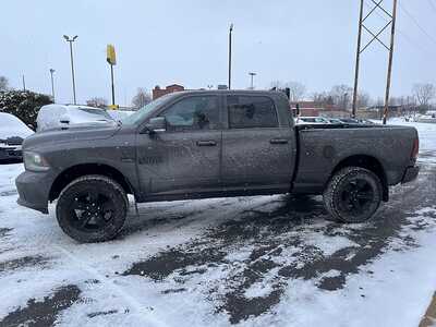 2018 RAM 1500 Crew Cab, $27888. Photo 5