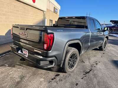2022 GMC 1500 Ext Cab, $30850. Photo 8