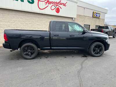 2019 RAM 1500 Crew Cab, $26990. Photo 10