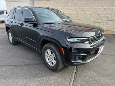 2023 Jeep Grand Cherokee, $25985. Photo 2