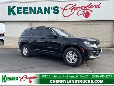 2023 Jeep Grand Cherokee, $25985. Photo 1