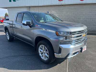 2020 Chevrolet 1500 Ext Cab, $26990. Photo 2