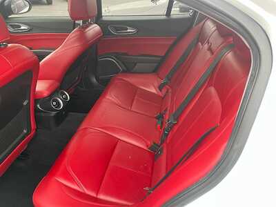 2020 Alfa Romeo Giulia, $16990. Photo 10