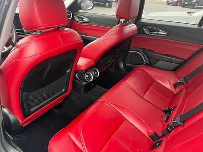 2020 Alfa Romeo Giulia, $16990. Photo 11