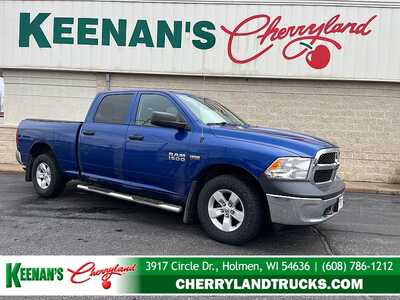 2015 RAM 1500 Crew Cab, $15440. Photo 1