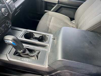 2015 Ford F150 Crew Cab, $21930. Photo 11