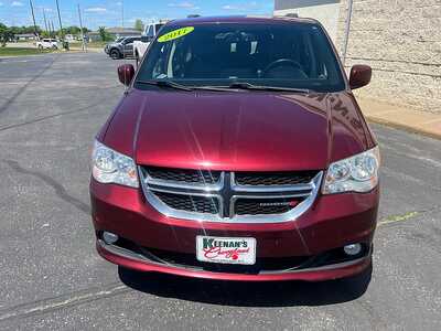 2017 Dodge Caravan, Grand, $11880. Photo 3