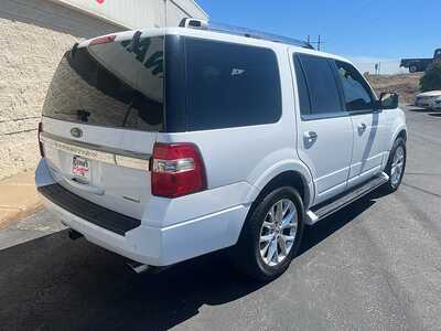 2017 Ford Expedition, $9250. Photo 8