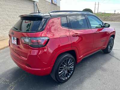 2024 Jeep Compass, $26480. Photo 8