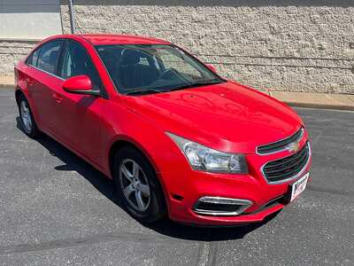 2016 Chevrolet Cruze, $7450. Photo 2