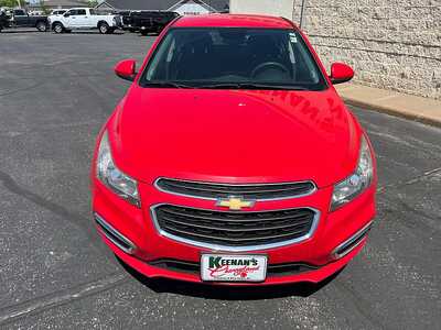 2016 Chevrolet Cruze, $7450. Photo 3