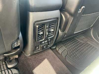 2019 Dodge Durango, $19750. Photo 9