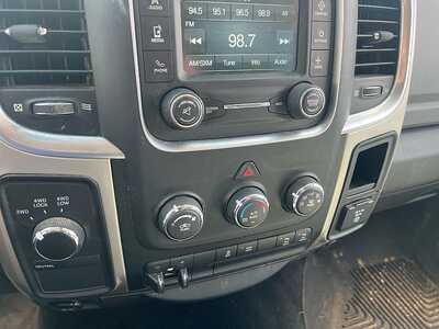 2017 RAM 2500 Crew Cab, $29850. Photo 12