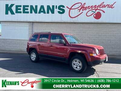 2017 Jeep Patriot, $7980. Photo 1
