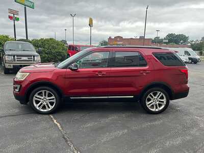 2017 Ford Explorer, $20795. Photo 5