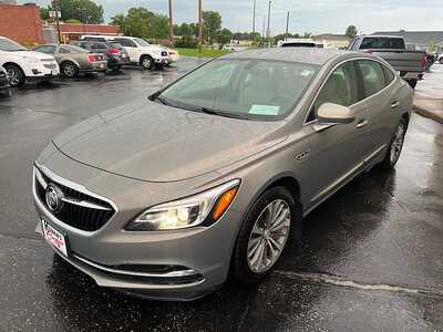 2017 Buick LaCrosse, $15460. Photo 4