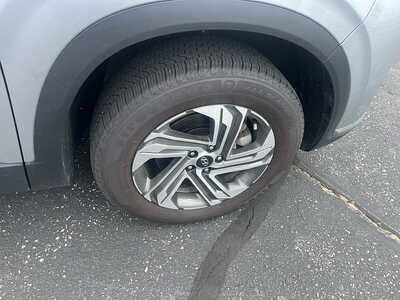 2023 Hyundai Santa Fe, $19540. Photo 10