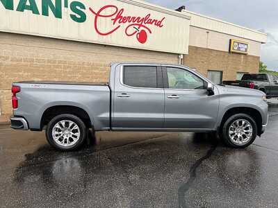 2020 Chevrolet 1500 Crew Cab, $23788. Photo 9