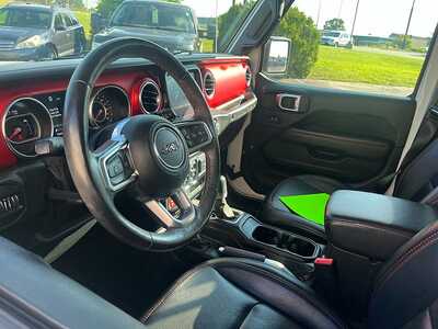 2019 Jeep Wrangler Unlimited, $27985. Photo 11