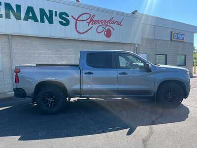 2020 Chevrolet 1500 Crew Cab, $32490. Photo 8