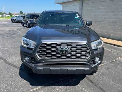 2021 Toyota Tacoma, $29744. Photo 3