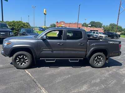 2021 Toyota Tacoma, $29744. Photo 5