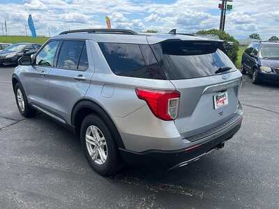 2021 Ford Explorer, $23785. Photo 5