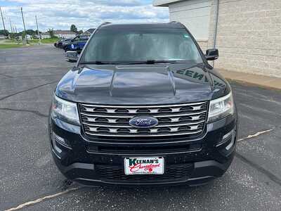 2017 Ford Explorer, $16990. Photo 3