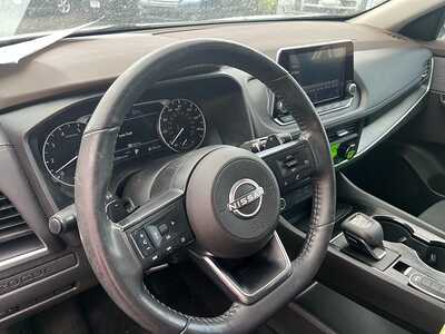 2023 Nissan Rogue, $21740. Photo 11