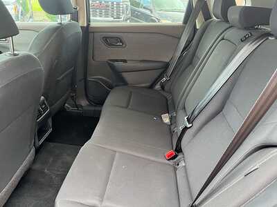 2023 Nissan Rogue, $21740. Photo 12