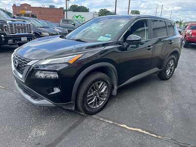 2023 Nissan Rogue, $21740. Photo 5