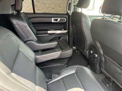 2022 Ford Explorer, $28790. Photo 11