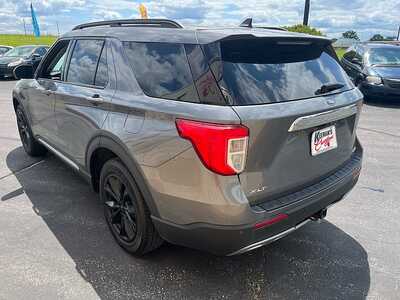 2022 Ford Explorer, $28790. Photo 6