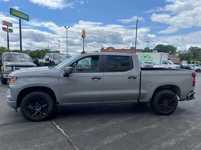 2024 Chevrolet 1500 Crew Cab, $34820. Photo 5