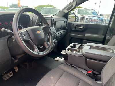 2024 Chevrolet 1500 Crew Cab, $34820. Photo 9