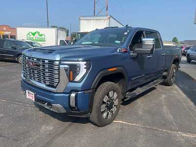 2025 GMC 3500 Crew Cab, $73810. Photo 4