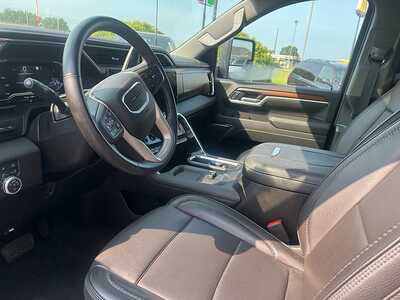 2025 GMC 3500 Crew Cab, $73810. Photo 9