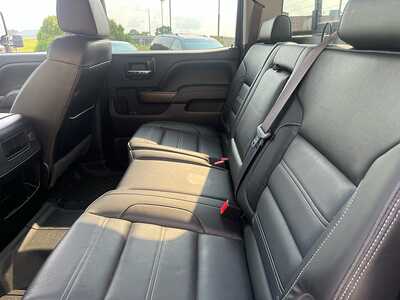 2017 GMC 3500 Crew Cab, $29755. Photo 11